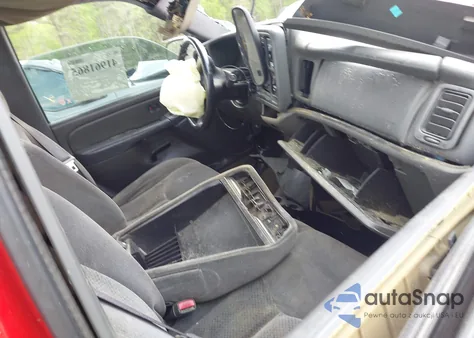 2005 Chevrolet Silverado 1500 Ls from USA, damaged, VIN 1GCEC14V75Z223213